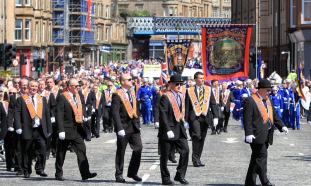 Read more about the article Fear , Loathing and Penny Whistles; How the Independence Referendum and Commonwealth Games could end Glasgow’s Orange Walks.
